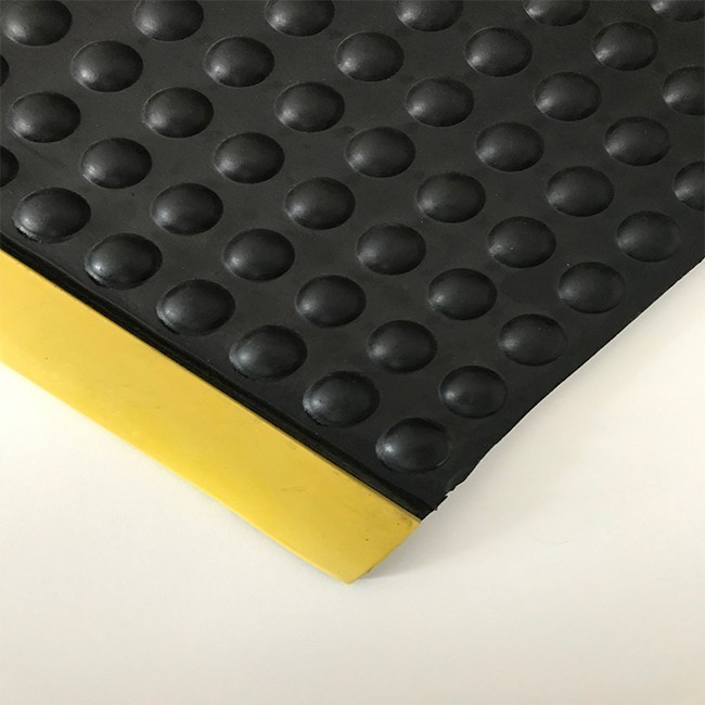 rubber anti-fatigue workplace mat bubbles yellow sloping edges